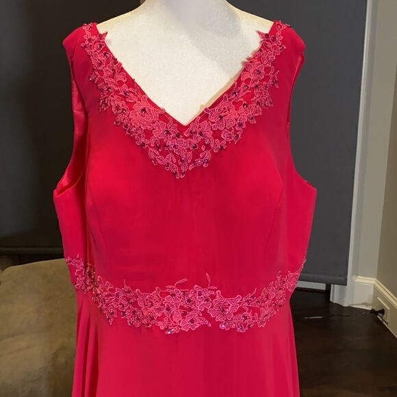 Women’s Pink Plus Sized Formal Party Dress with Matching Jacket Size 24 - Picture 9 of 11
